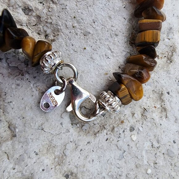 Tiger Eye Bead Chip Necklace With 925 Sterling Silver Clasp - Picture 4 of 5